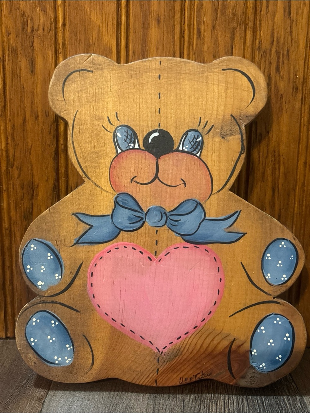 Hand-Painted Wooden Teddy Bear Wall Hanging Children’s/Nursery Decor